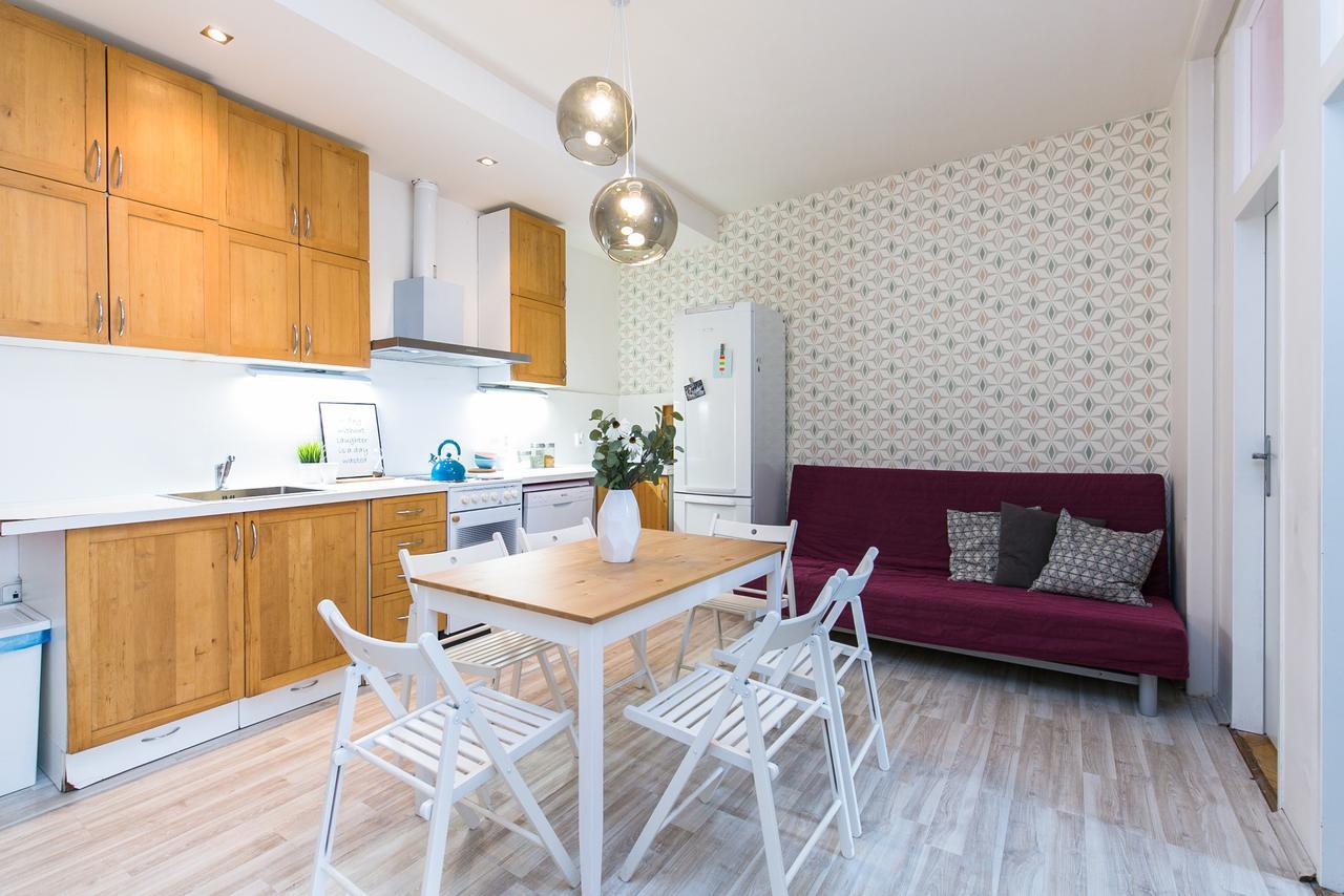 Apartments Ve Smeckach 27 Prague Ngoại thất bức ảnh